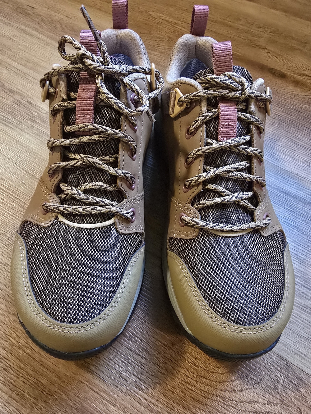 Teva Women's Grandview GTX Low Hiking Shoes Size 8.5 NIB Waterproof Leather